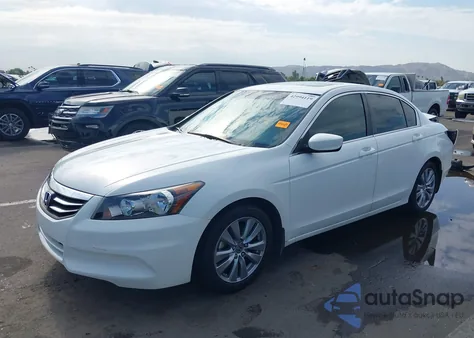 2012 Honda Accord 2.4 Ex-L из США, поврежденный, VIN 1HGCP2F86CA137610